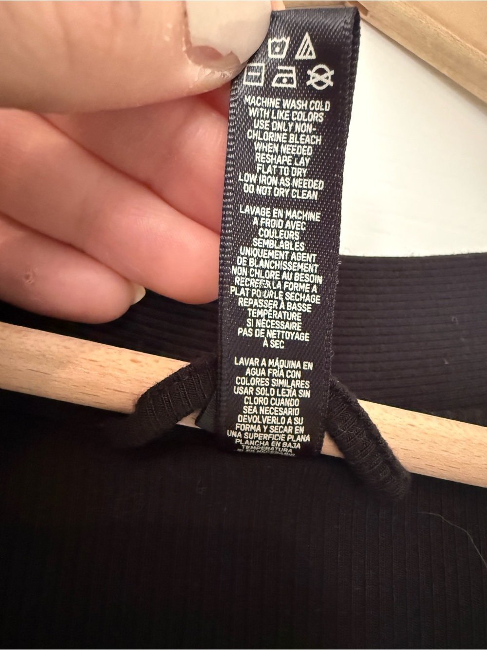 Skims Soft Lounge Robe - Picture 7 of 11